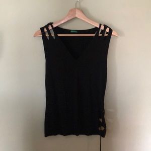 Distressed black tank